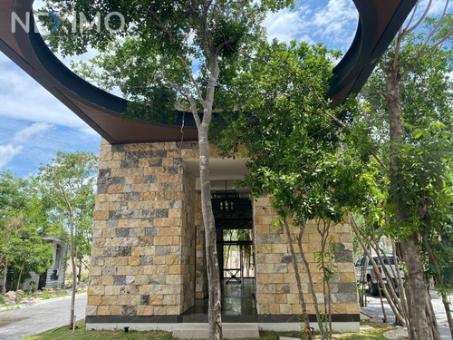 Imagen 3 de 22 de Venta De Casa En Avenida Colegios Cancún, Quintana Roo