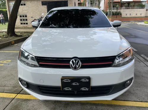 Volkswagen Jetta 2.0 Trendline 5 p