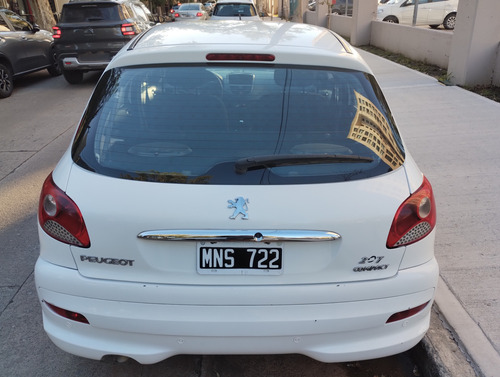 Peugeot 207 1.4 Active 75cv