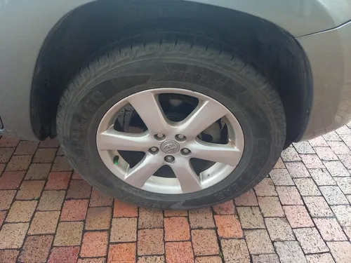 Toyota Rav 4 Dlx 4x4 Aut En Excelente Estado.