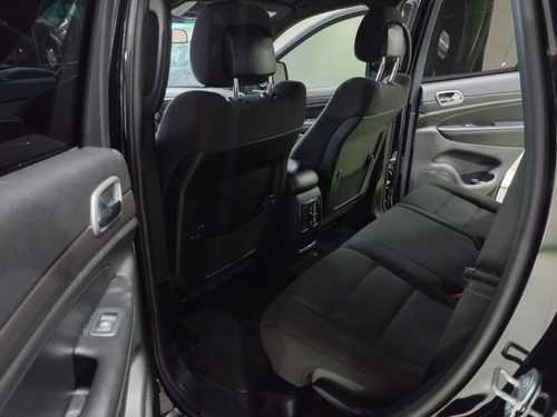 Imagen 10 de 14 de Jeep Grand Cherokee Laredo 2018