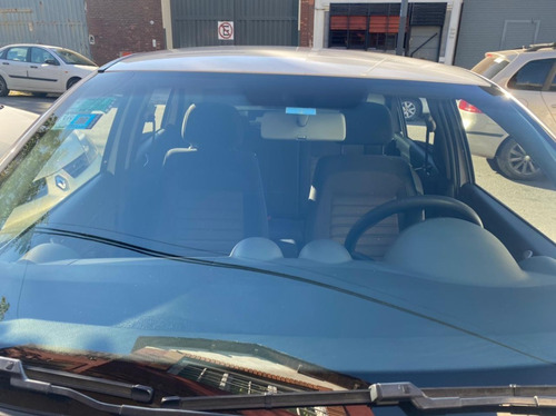 Volkwagen Voyage 1.6 16v Highline Full Con Pantalla Nafta