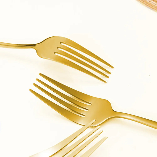 Juego De Cubiertos Dorados De Lujo - Elegant Dining Essentia