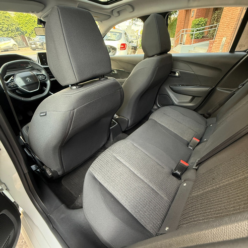 Peugeot 208 1.6 Active