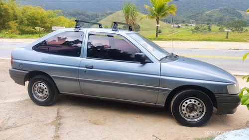 Imagem 6 de 15 de Ford Escort Gl