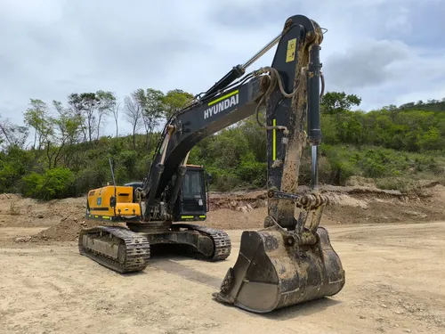 Excavadora De Orugas / 34 Ton / Modelo 2021 / Giron / H10249