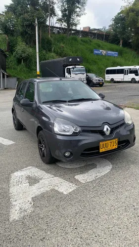 Renault CLIO STYLE Clio Style 1.2 mt modelo 2016