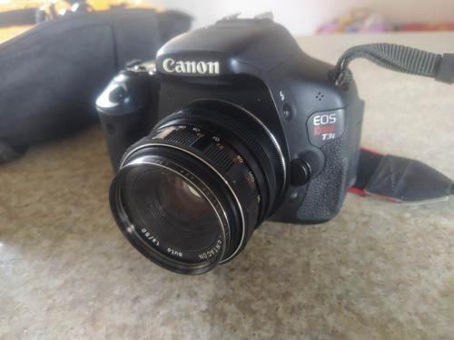 Canon Eos Rebel T3i