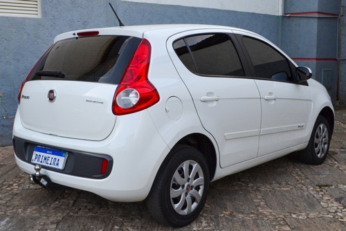Imagem 4 de 12 de Palio Attractive 1.0 2015/16 Completão, Som Com Bluetooth