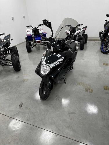 Imagen 10 de 12 de Kymco X Town 250
