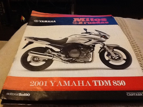 Folleto Moto 2001 Yamaha Tdm 850 Mitos De 2 Ruedas