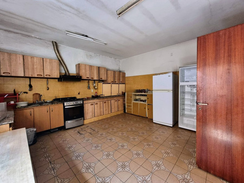 Inmueble Comercial Venta Devoto Local C/deposito