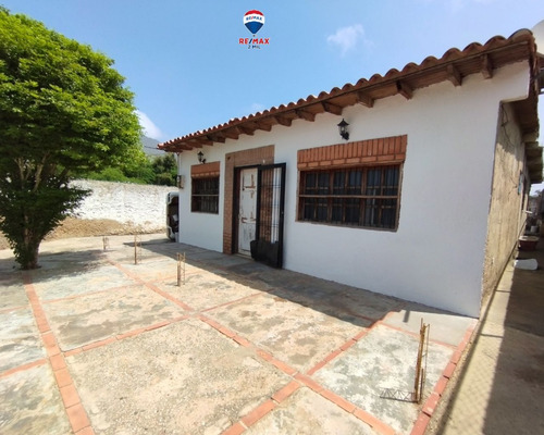 Re/max 2mil Vende Casa En El Rincón De La Ceiba, Atamos Sur, Mun. Arismendi, Isla De Margarita, Edo. Nueva Esparta