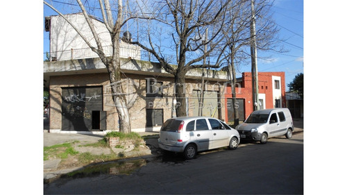 Imagen 2 de 4 de Local En Venta En Ituzaingo