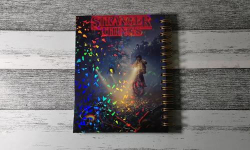 Cuaderno Stranger Things Holográfico Con Esquelas Eleven