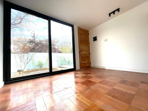 Barrio Del Inca, Casa Remodelada, Agradable Vista 3d 3b