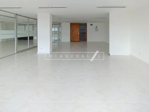 Oficina En Arriendo En Sagrado Corazón