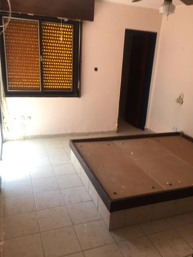 Imagen 10 de 12 de Venta Departamento 3 Dormitorios - B° General Paz - Oportunidad!