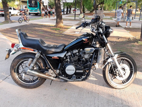 Imagen 1 de 8 de Honda Magna 750 V45