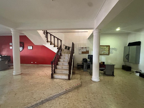 Casa En Venta En La Castellana