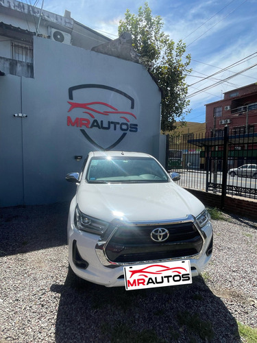 Toyota Hilux Pick-up 2.8 Cd Srv 177cv 4x2 At