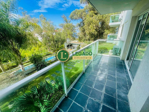 Apto En Venta En Villa Argentina Sur, Excelente Ubicación!