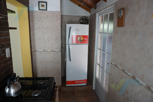 Vmaffia Propiedades Alquila Casa En C.c. Los Troncos. Anual.