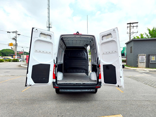 Mercedes-Benz Sprinter Furgão 2.0 315 Street Cdi Longo Teto Alto 10,5M3 5P