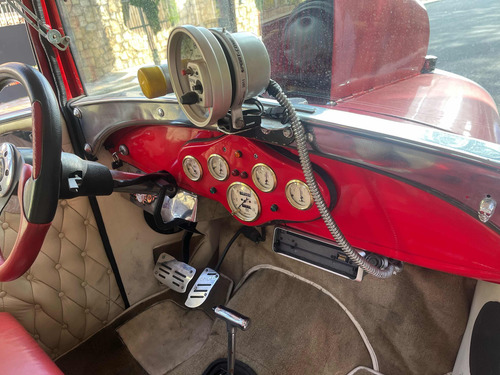 Ford 1929 Hot Rod V8 302 Aut.