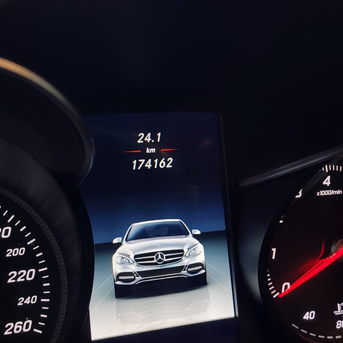 Mercedes-Benz C 180 1.6 CGI AVANTGARDE 16V TURBO GASOLINA 4P AUTOMÁTICO