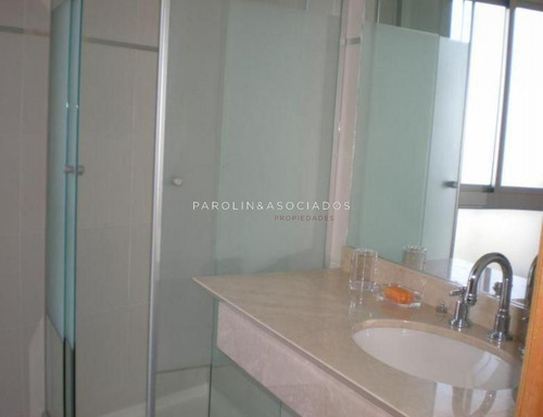Alquiler Temporario De Apartamento 3 Dormitorios En Season Tower, Punta Del Este-ref:280