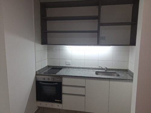 Hermoso Departamento De 1 Dormitorio Próximo A La Zona Centro  Y Ciudad Universitaria De Rosario.