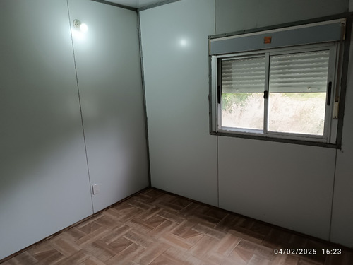 Vendo Casa De 1 Dormitorio Con Buen Galpón 70 M2 En Muy Buen Estado