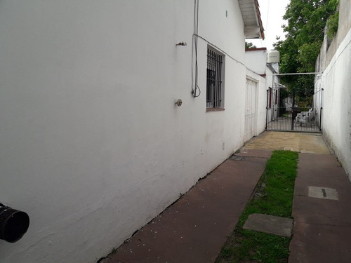 Imagen 10 de 14 de Vendo Casa 3 Dormitorios. Machado 530 Dpto. 1