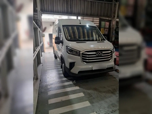 Maxus Deliver 9 2.0 Minibus L3h2 Mt Diesel 2023