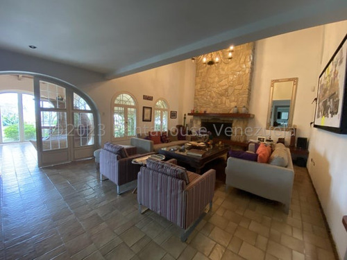 Se Vende Casa En La Lagunita Country Club Mls #24-1847