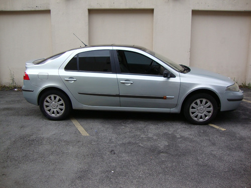 Renault Laguna 3.0 V6 Privilége