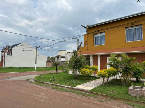 Imagen 6 de 9 de Terreno En Barrio Residencial A Minutos Del Centro!