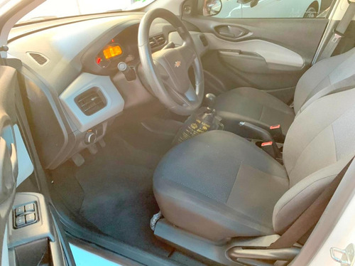 Imagem 8 de 15 de Chevrolet Prisma 1.0 Mpfi Joy 8v Flex 4p Manual