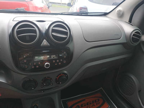 Fiat Palio Attractive 1.4 8v 2013