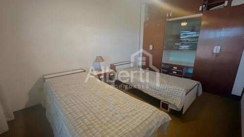 Venta Chalet 4 Ambientes En Haedo.