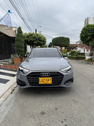 Audi A4 2.0 40 Tfsi First Edition Stronic Mhev