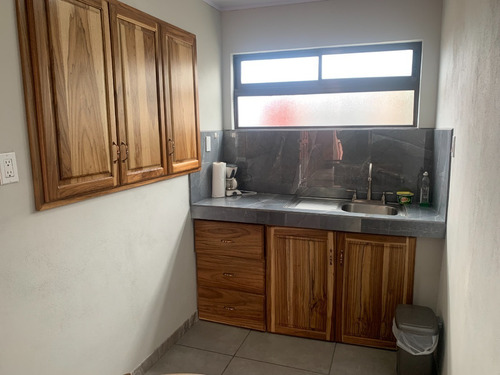 Imagen 13 de 20 de Apartamento Amueblado, A 1 Km Una Heredia Centro, Incluye Internet Y Cable 100megas
