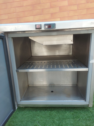Balcão Refrigerado Topema Não Tem Vídro (Usado)