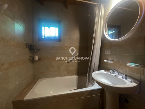Imagen 10 de 30 de Turístico Cabaña En Venta En Bariloche, Patagonia, Argentina