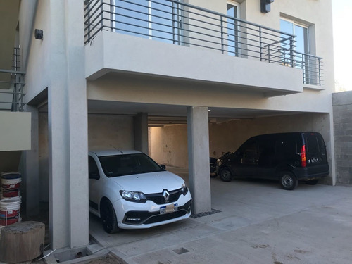 Imagen 3 de 6 de En Venta En El Palomar Cochera Cubierta A Metros De La Estacion El Palomar. Sobre Calle Bergamini F: 7720
