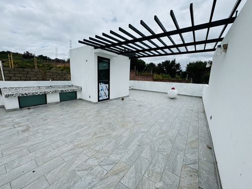 Casa Nueva En Renta En Coto Albazur En Santa Anita, Tlajomulco De Zuñiga.