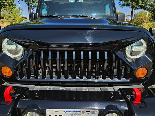 Jeep Wrangler 3.6 Unlimited Sahara V6 4x4 At