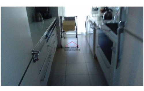 Apartamento En Brava, 3 Dormitorios *- Ref: 2796