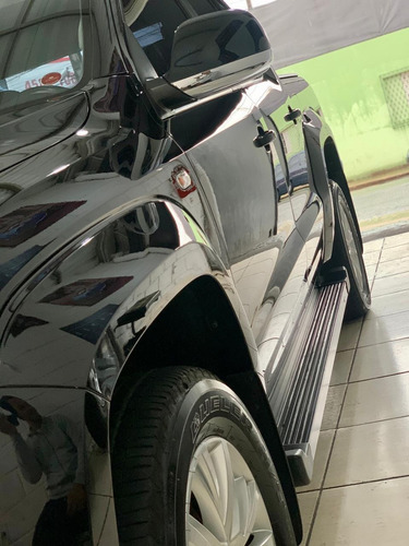 Volkswagen Amarok 2.0 Highline Cab. Dupla 4x4 4p Automática